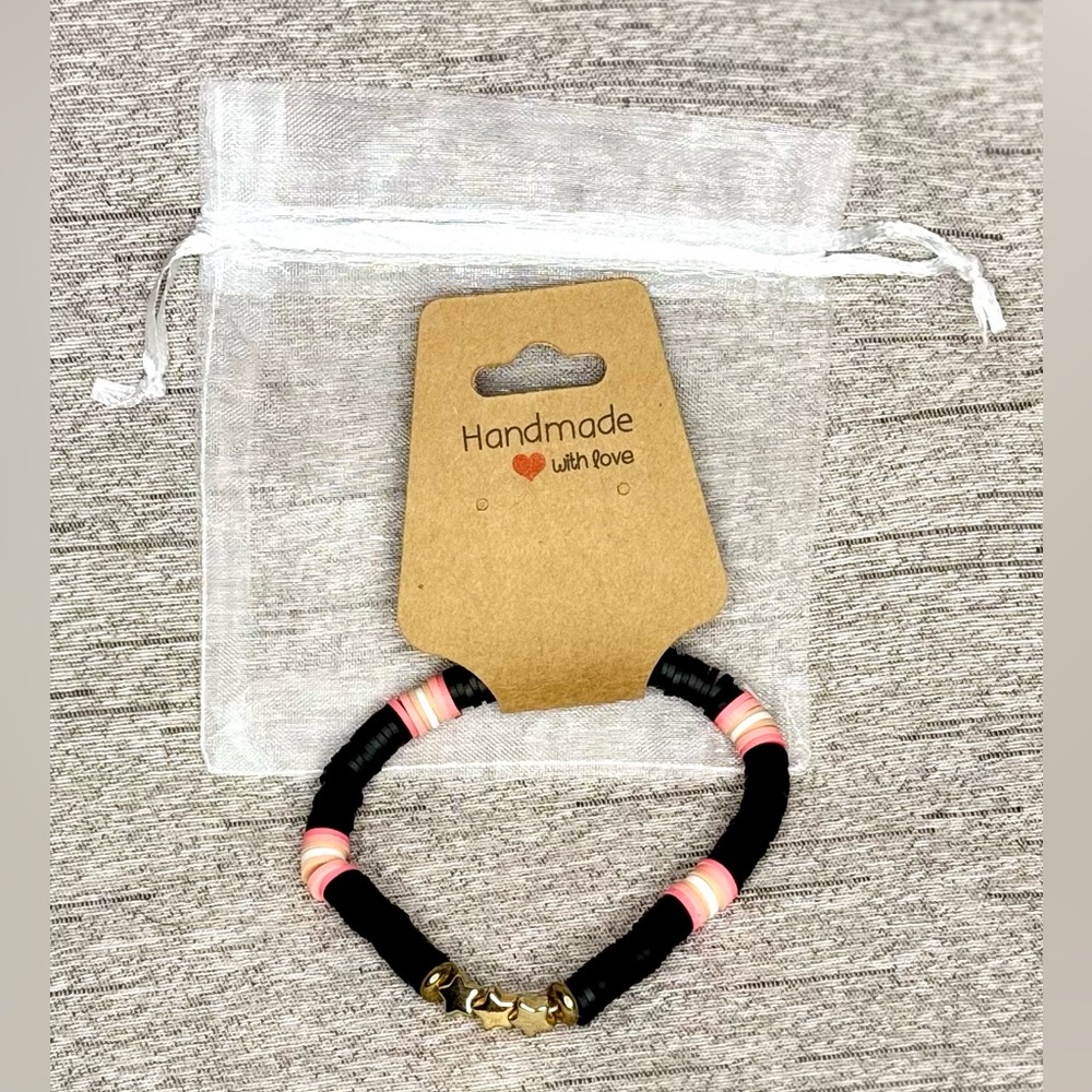 NWT - Handmade Gold Star & Black/Pink Beaded Elastic Stretch Bracelet - Aprox 7”